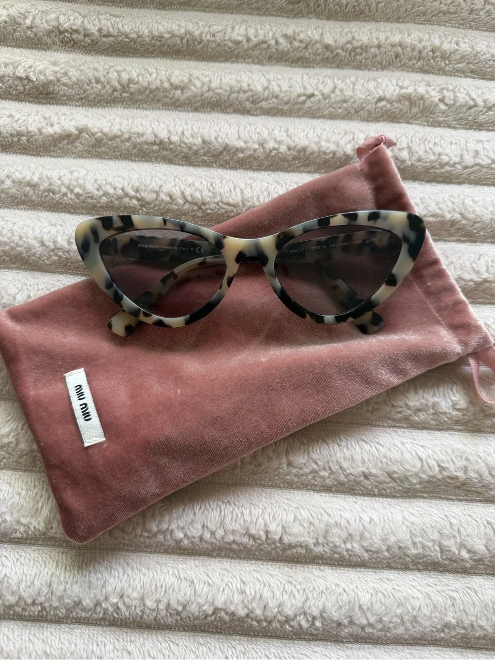 Miu Miu Cream and Black Tortoiseshell Cat-Eye Sunglasses